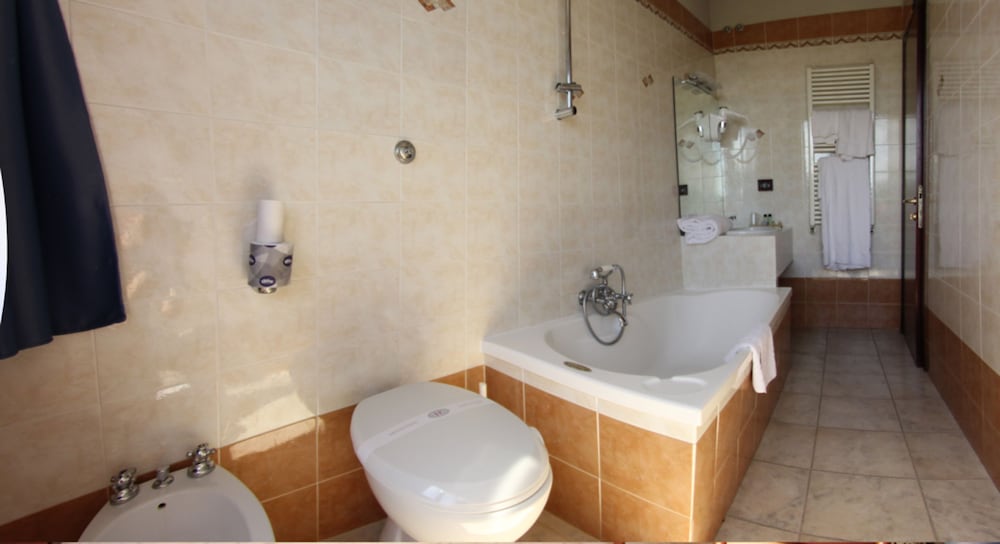 Double Room Single Use photo 3