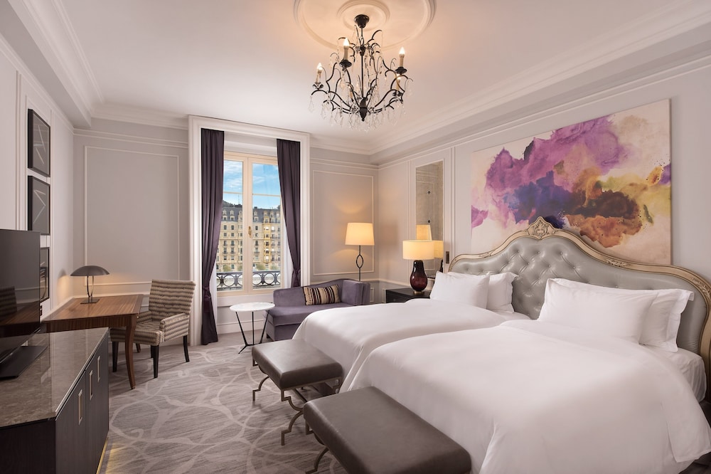 Premium Room, 2 Twin Beds, River View