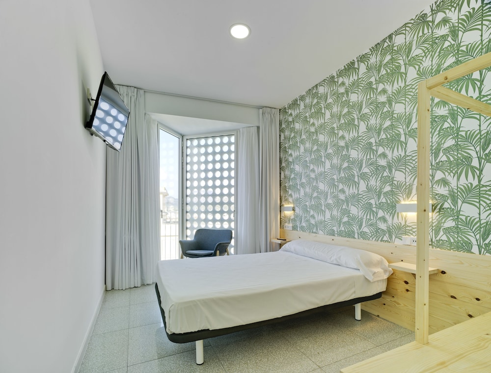 Room, 1 Double Bed, Tower photo 2