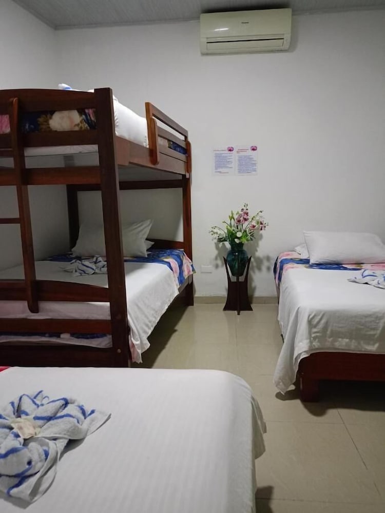 Deluxe Twin Room photo 2
