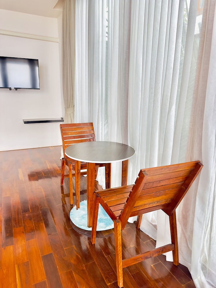 Superior Room, Sea View - Photo 12