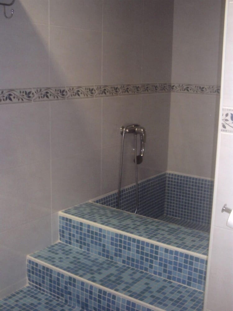 Special With Jacuzzi photo 2