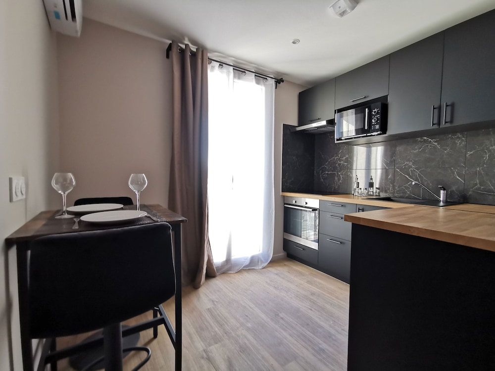 Standard Apartment - Photo 4