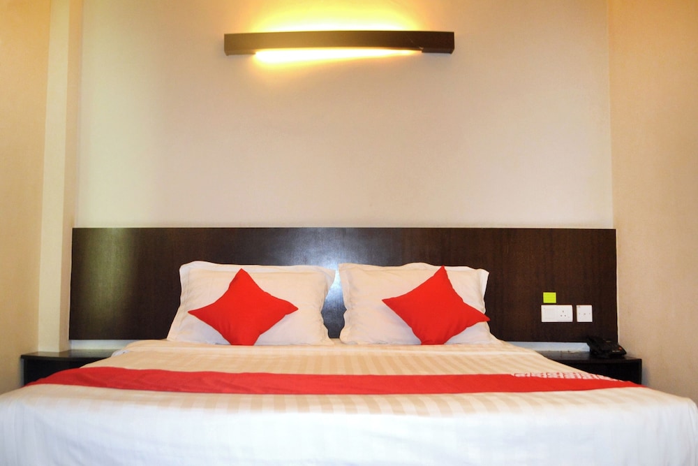 Standard Double Room, 1 King Bed photo 2