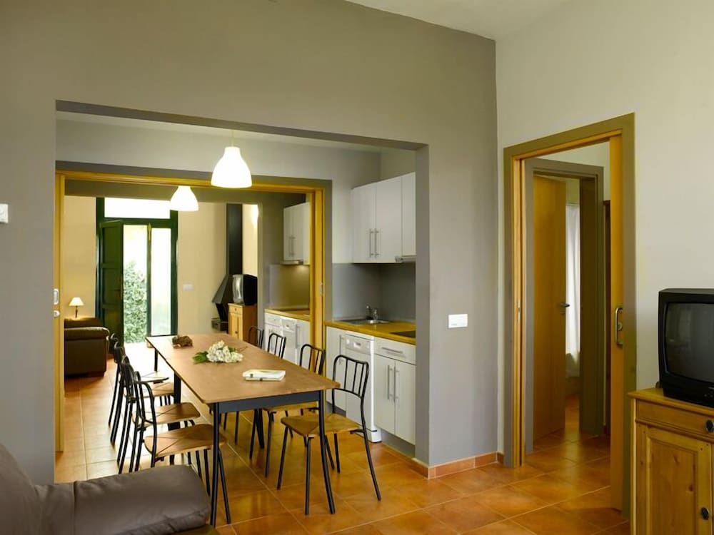 Standard Apartment, 4 Bedrooms (7/8 people)