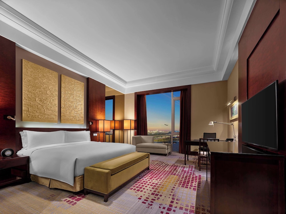 Executive Room, Twin Beds - Photo 3