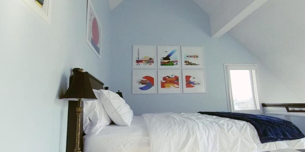 Standard Apartment, 2 Bedrooms, Balcony, Mountain View photo 3