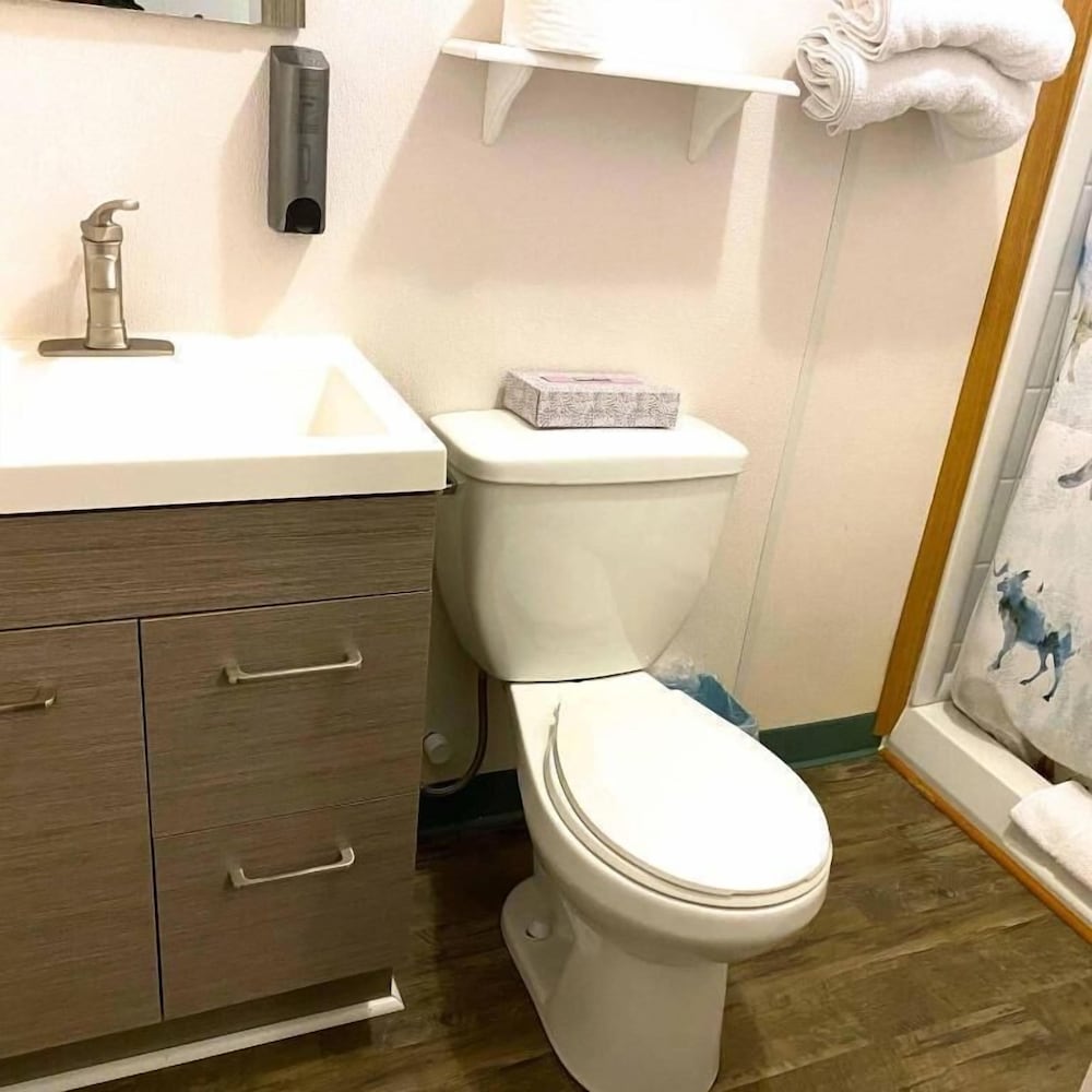 Family Studio Suite, Mountain View photo 3
