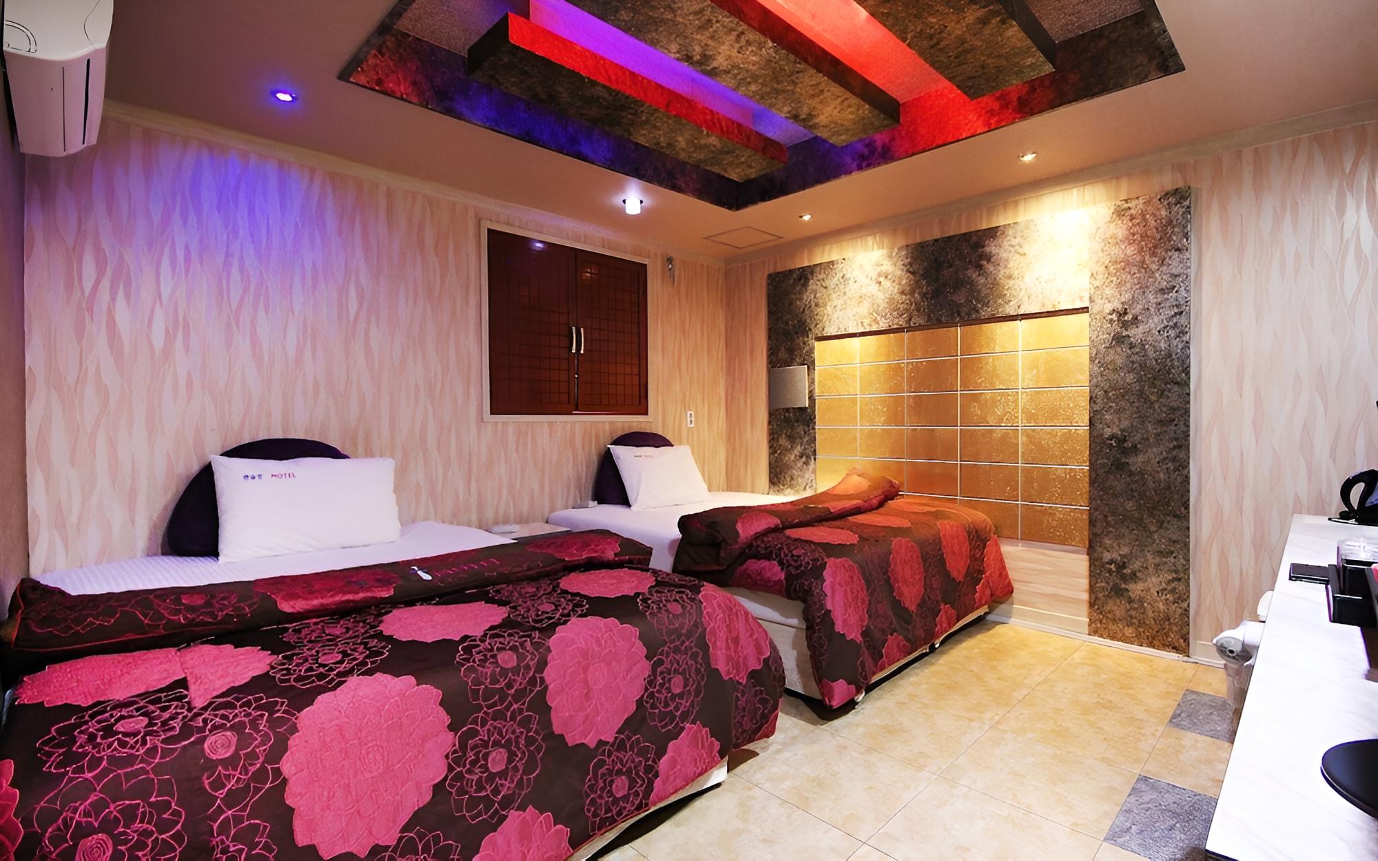 Room (Twin (PC/bathtub/100% disinfection/go) - Photo 1