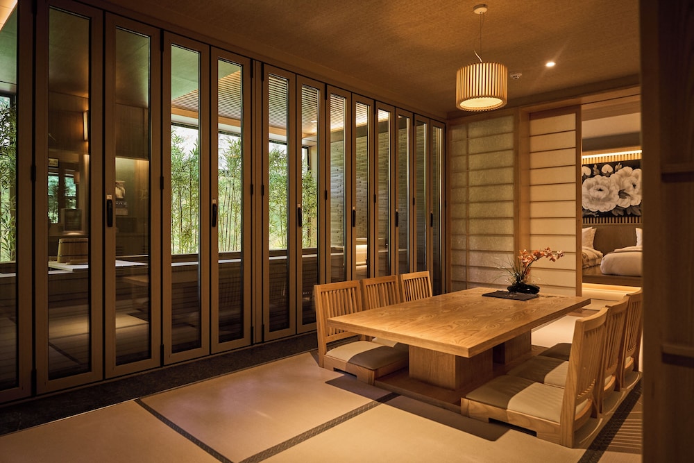 Premium Twin Room