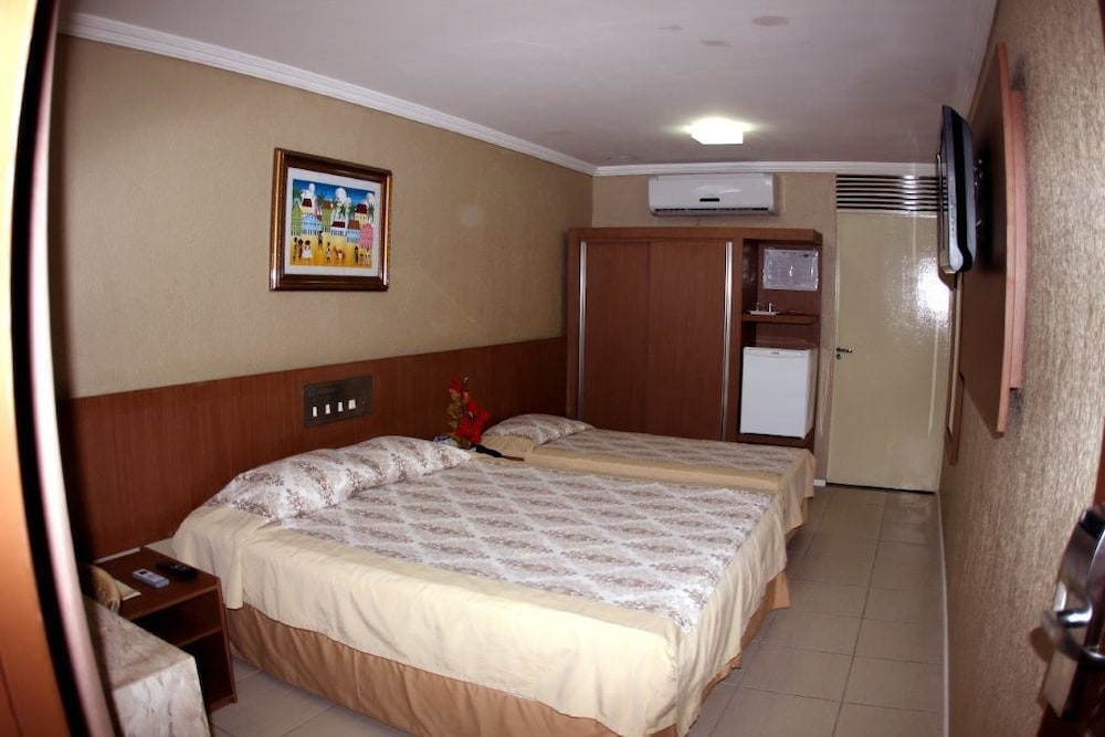 Executive Room - Photo 1