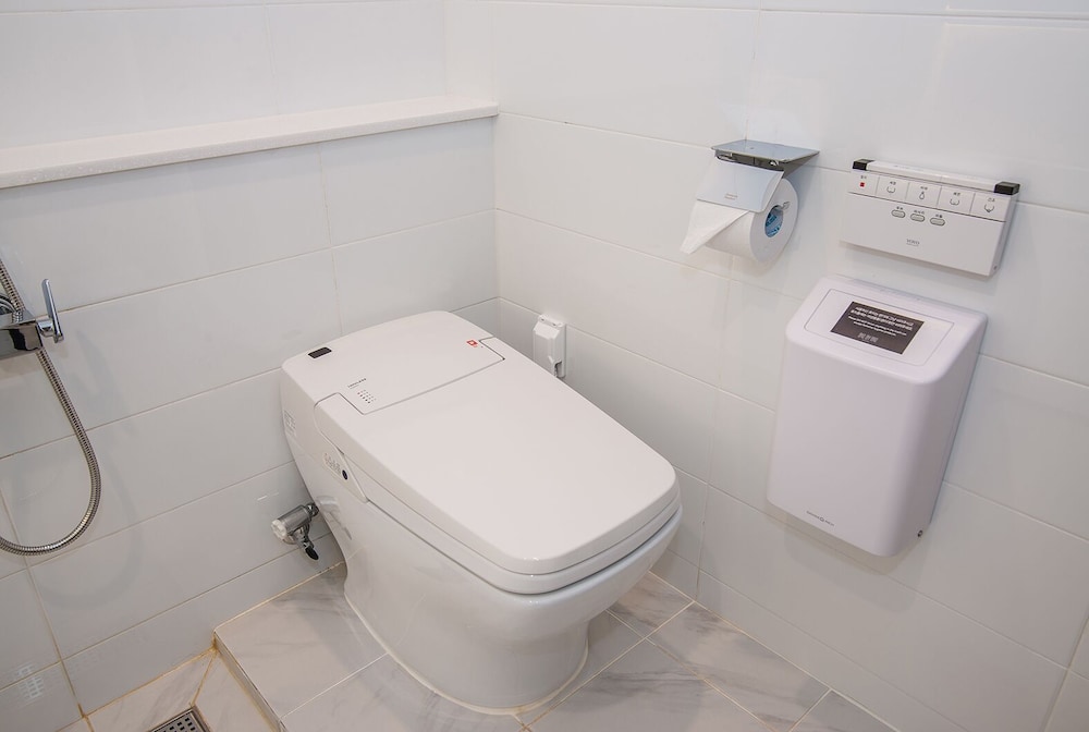 Premium Room - Photo 4