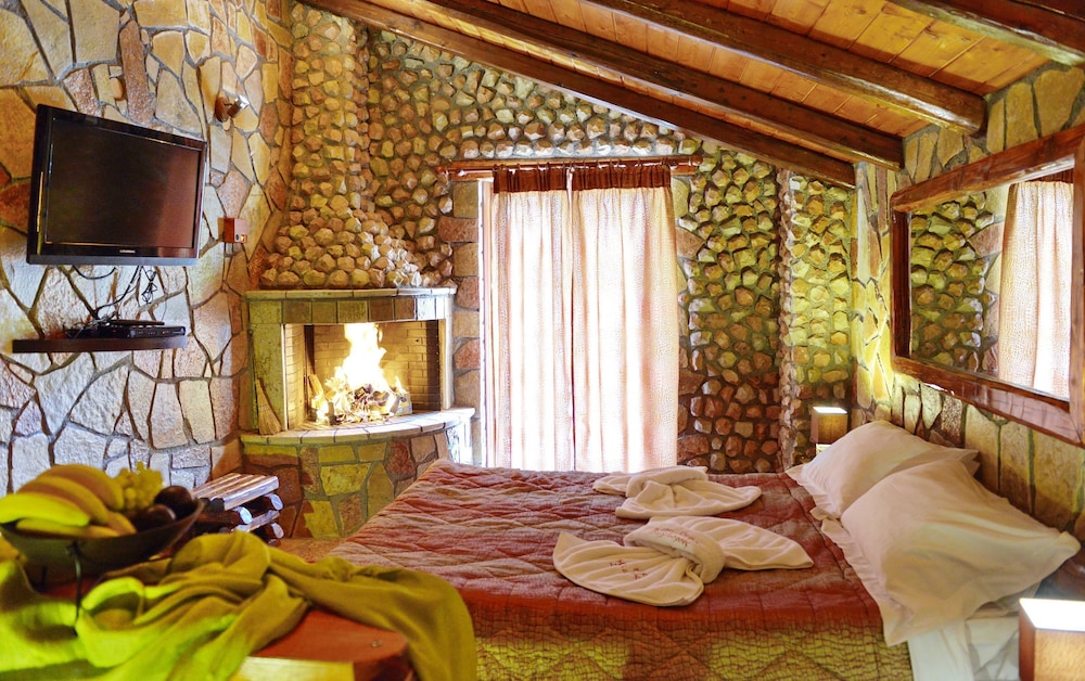 Deluxe Suite photo 1