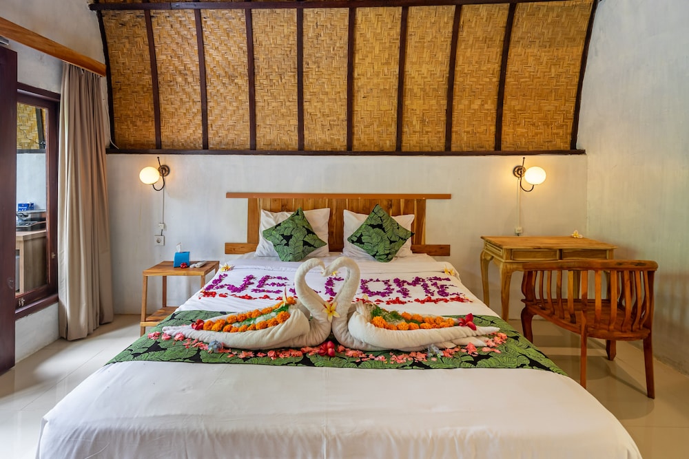 Deluxe Bungalow, 1 Queen Bed, Kitchenette photo 3
