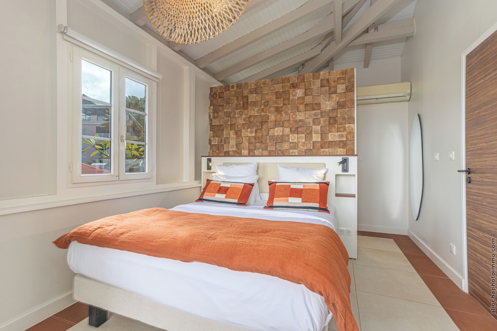 Luxury Villa 1 Bedroom with Private Jacuzzi