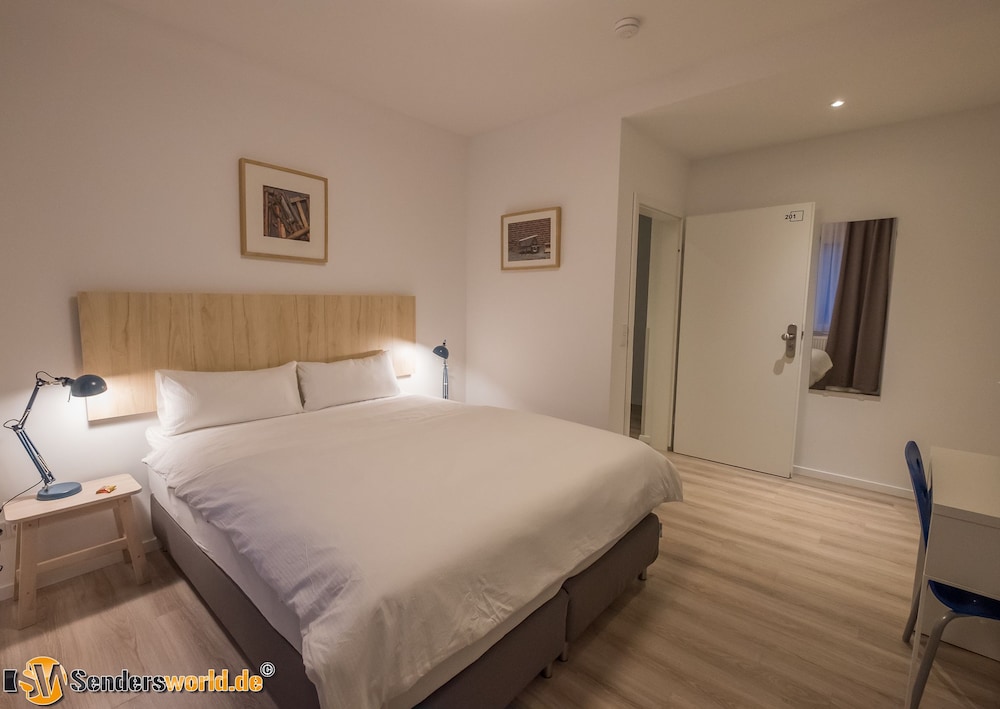 Suite (  S ) photo 3