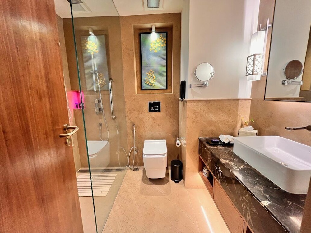 Deluxe Room, 1 Twin Bed photo 3