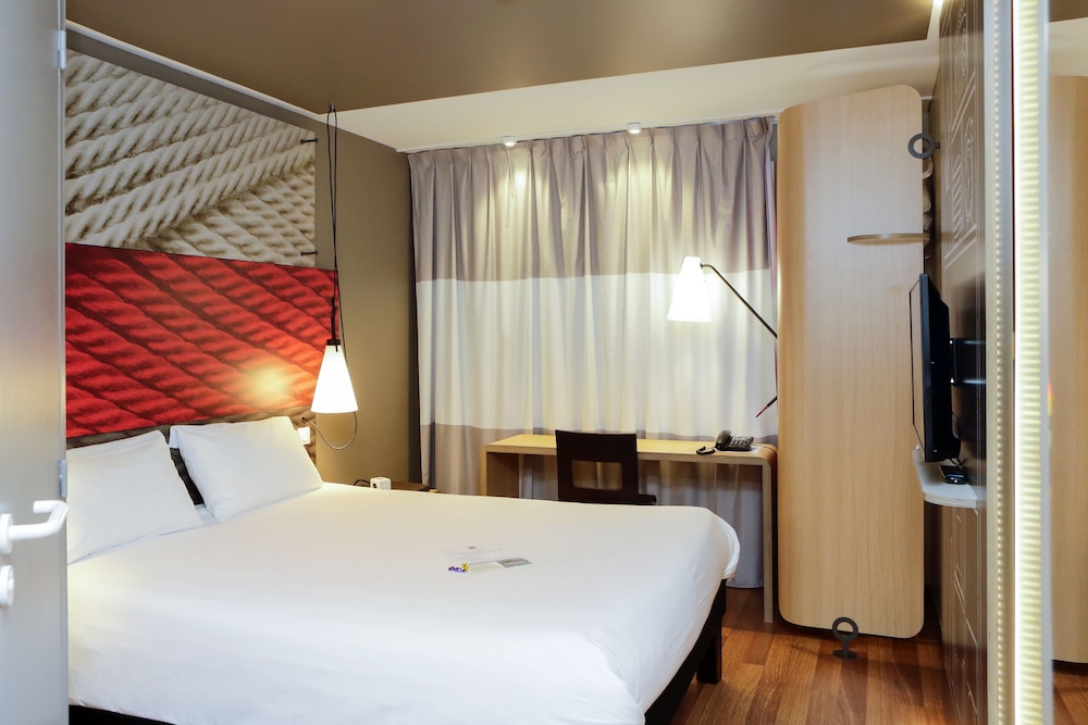 Standard Room, 1 Double Bed - Photo 6