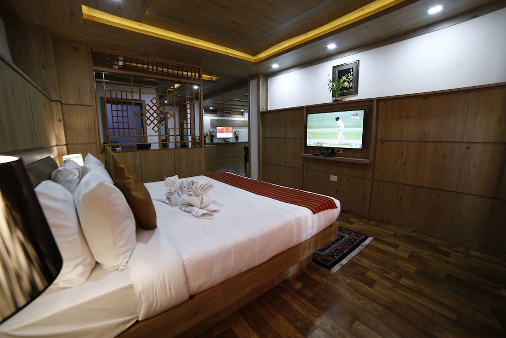 Executive Suite