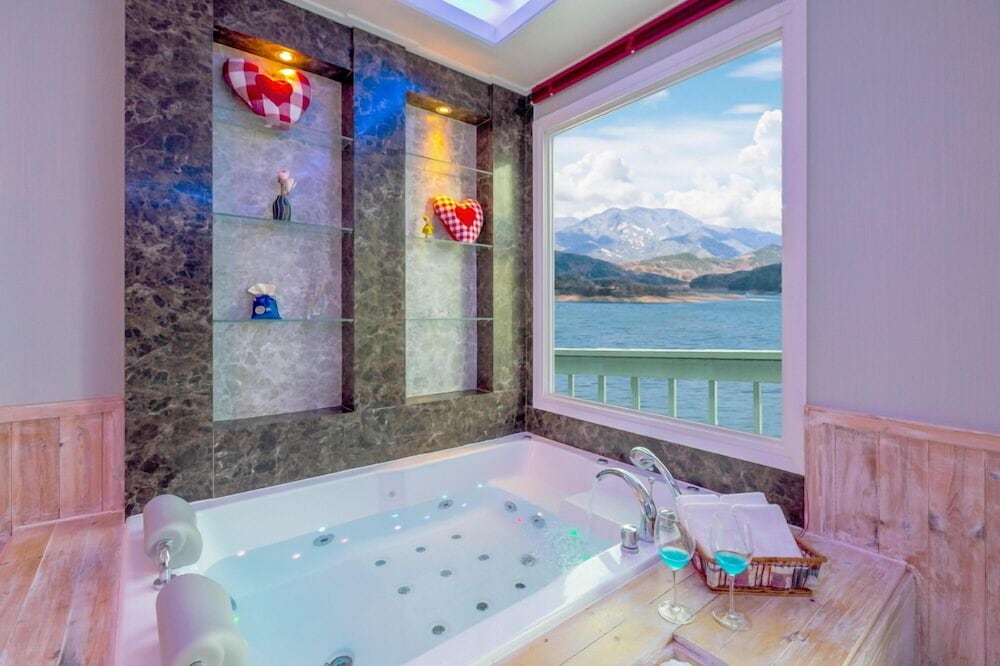 Room (Gooreum Spa) - Photo 11