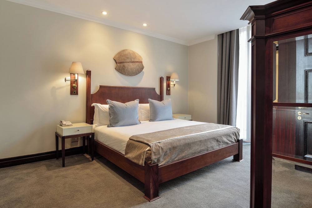 Luxury Suite, 1 Bedroom - Photo 2