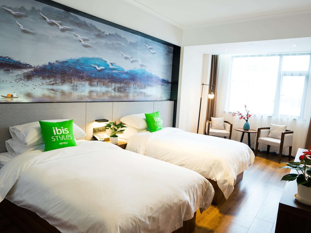 Premium Twin Room photo 1