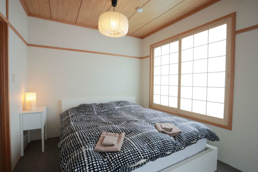 Apartment, 3 Bedrooms, Kitchen ( 301 ) photo 1