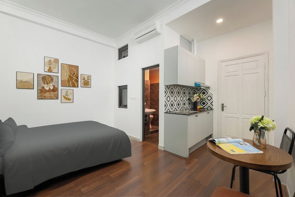 Standard Double or Twin Room, Non Smoking - Photo 9