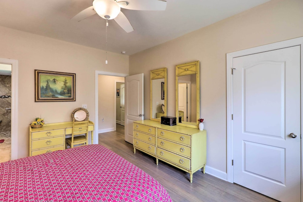 House (2 Bedrooms) photo 2