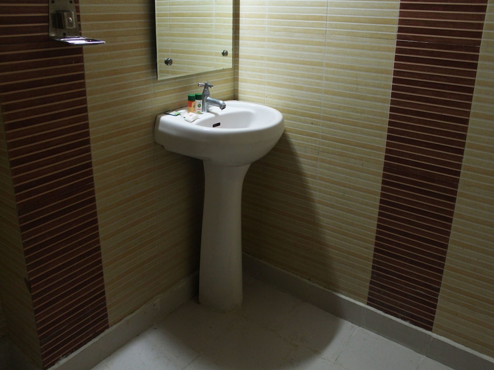 Double Or Twin Room photo 2