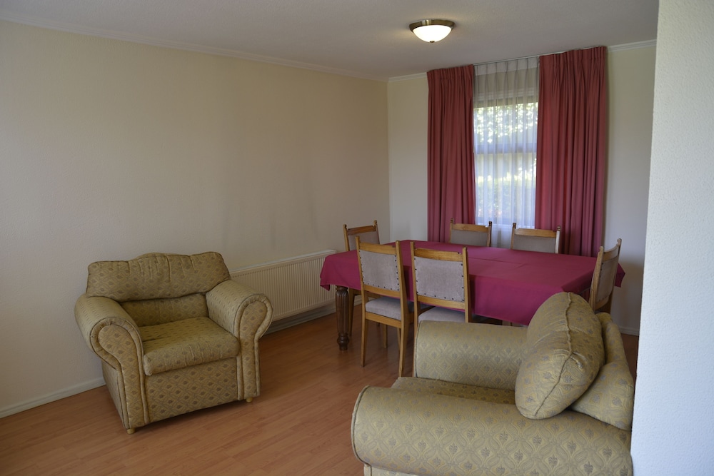 Standard Cabin, 3 Bedrooms photo 3