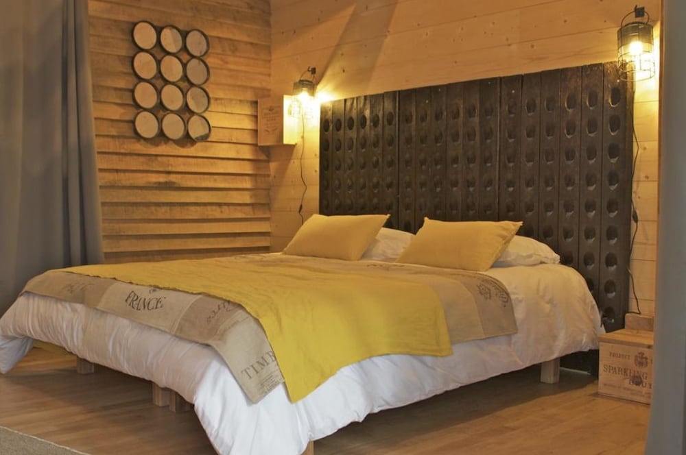 Ecolodge (La Botaniste) photo 1