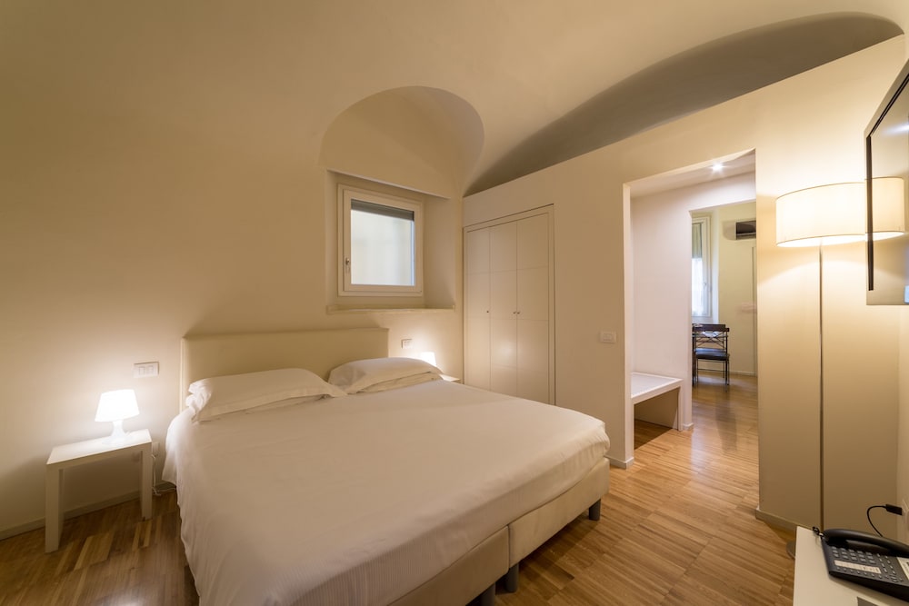 Classic Suite, 1 Bedroom photo 2
