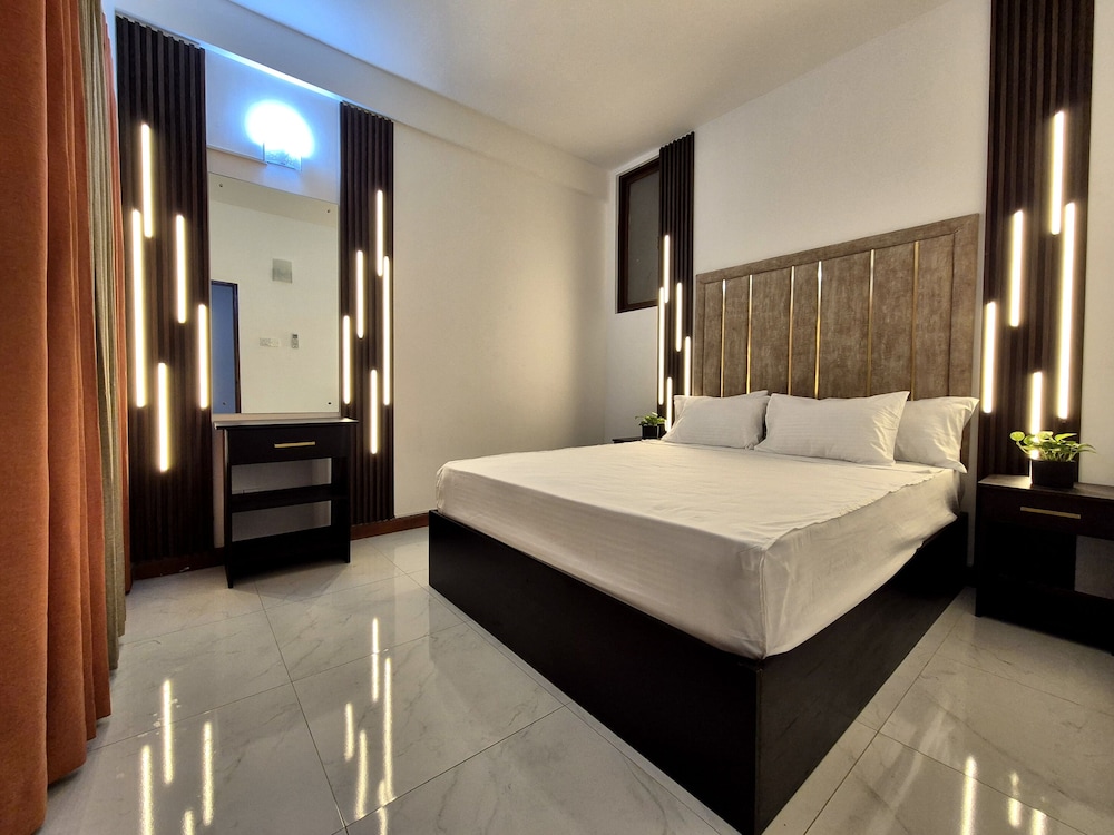 Superior Apartment, City View