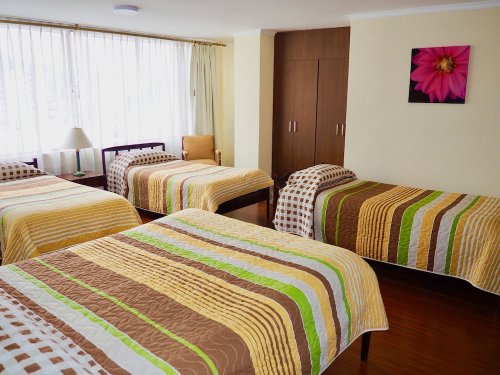 Standard Quadruple Room