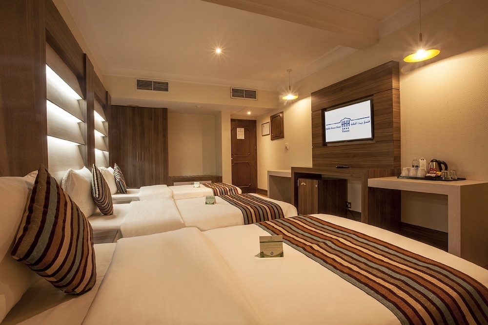 Standard Triple Room - Photo 4