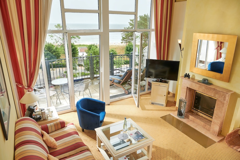 Signature Penthouse, 2 Bedrooms (Maisonette)