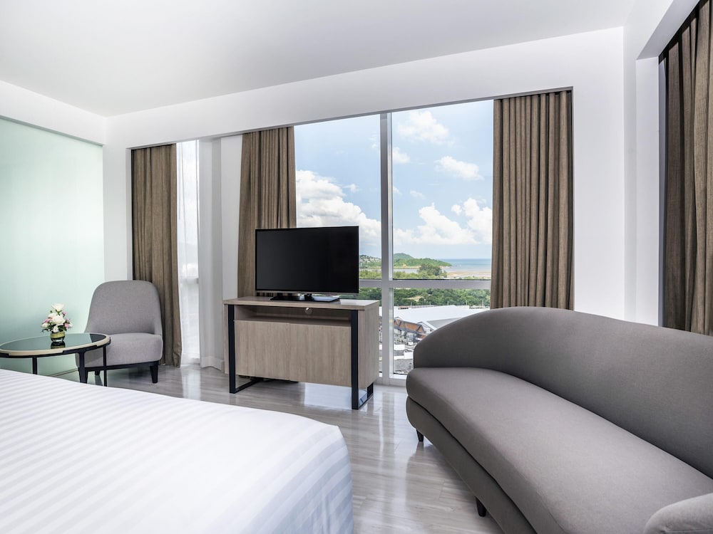 Executive Suite photo 2