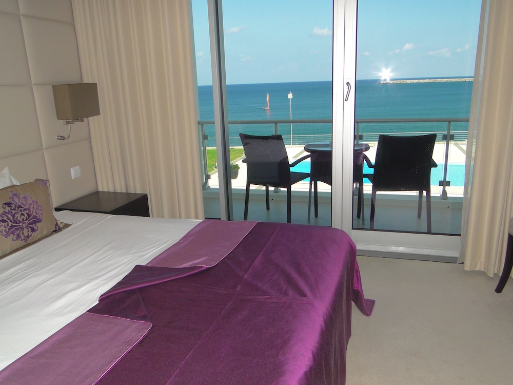 Junior Suite, Sea View (Single Use) - Photo 15