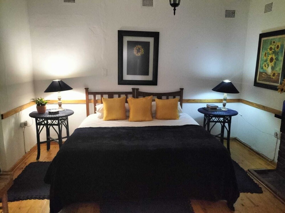 Business Twin Room, Balcony, Garden View photo 2