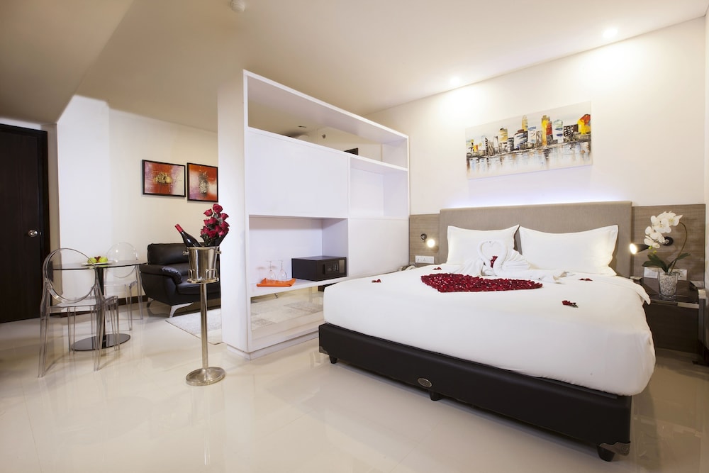 Jacuzzi & Sauna Family Suite Room photo 1