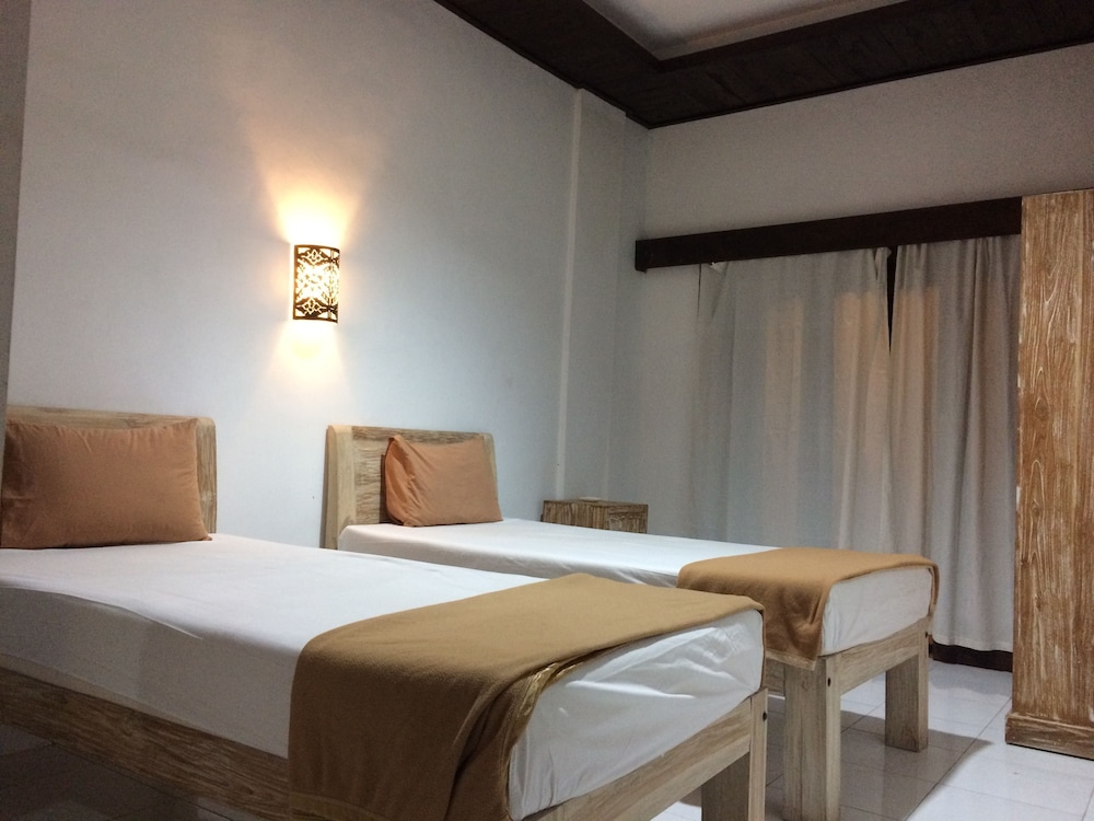 Twin Bed