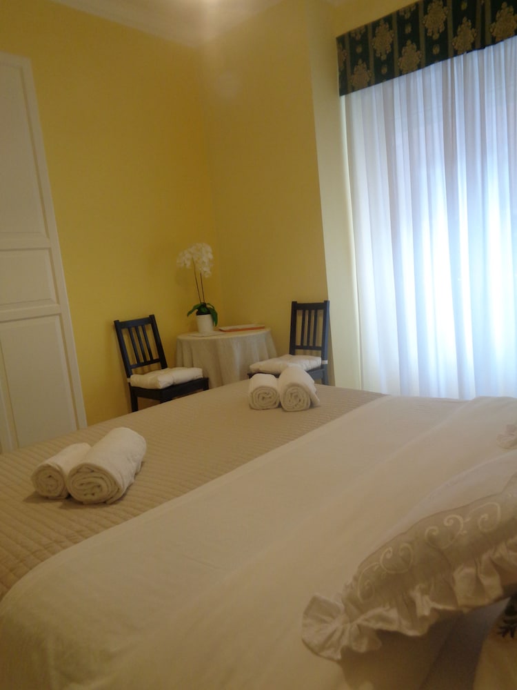 Double Room (External Private Bathroom)