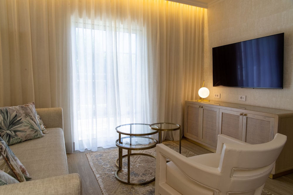 Premium Suite, Sea View - Photo 4