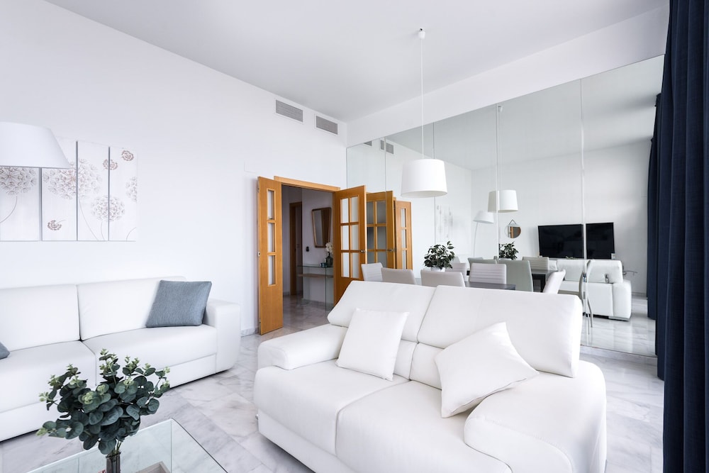 Design Apartment, 3 Bedrooms, Sea View