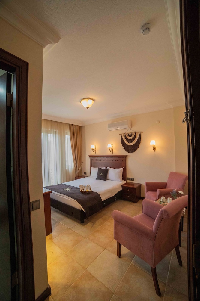 City Double Room photo 3