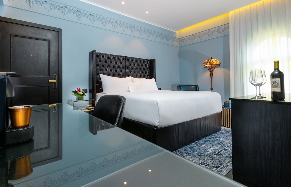 Executive Double Room - Photo 5