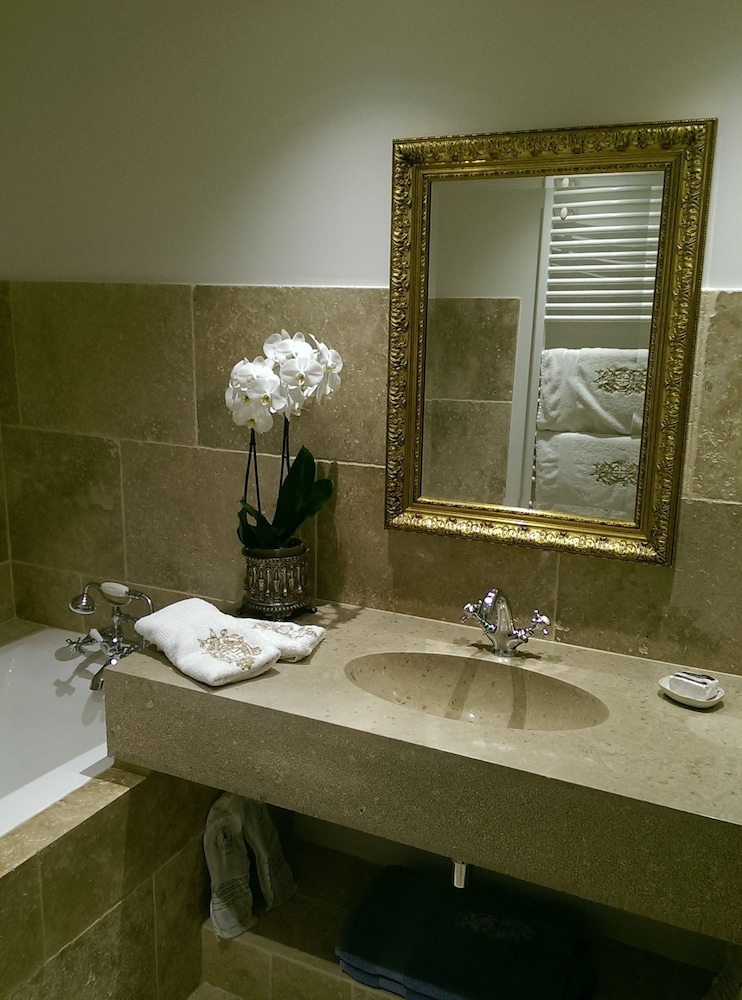 Room (Les Figuiers) photo 2