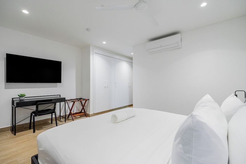 Apartment (3A) photo 2