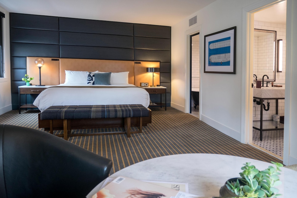 Junior Suite, 1 King Bed (View) - Photo 5
